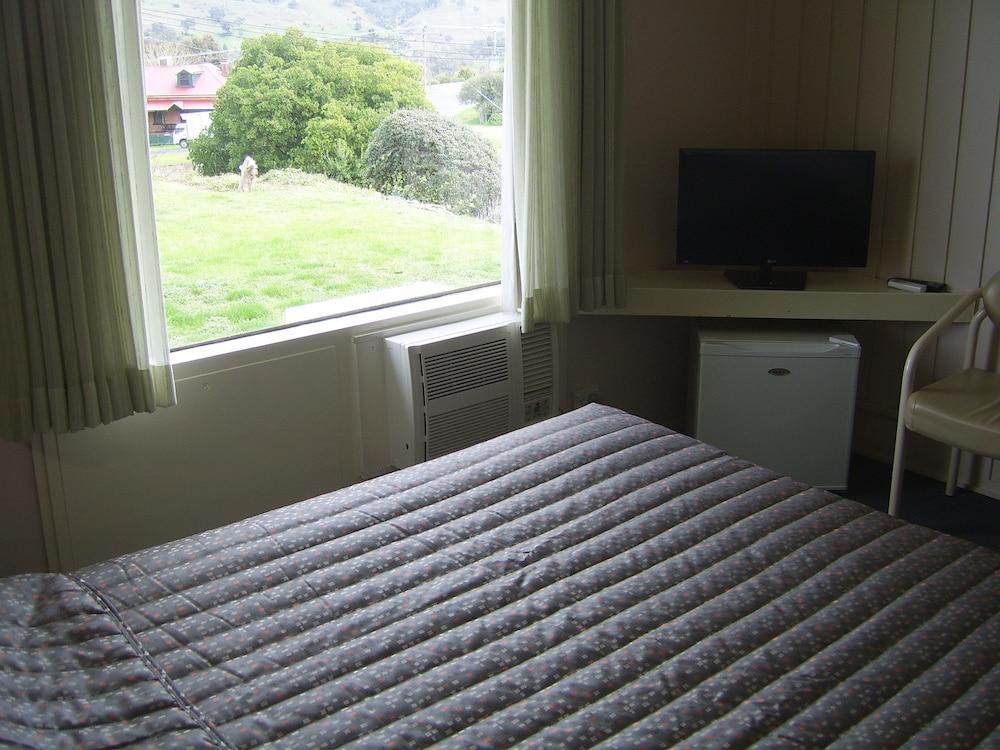 Garden Motor Inn Gundagai Extérieur photo